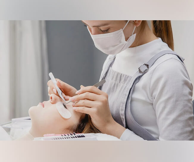 Licensed vs Certified Lash Tech